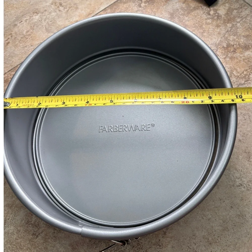 Farberware 9 Inch Nonstick Springform Pan Set Gray and Black Bakeware 2pc